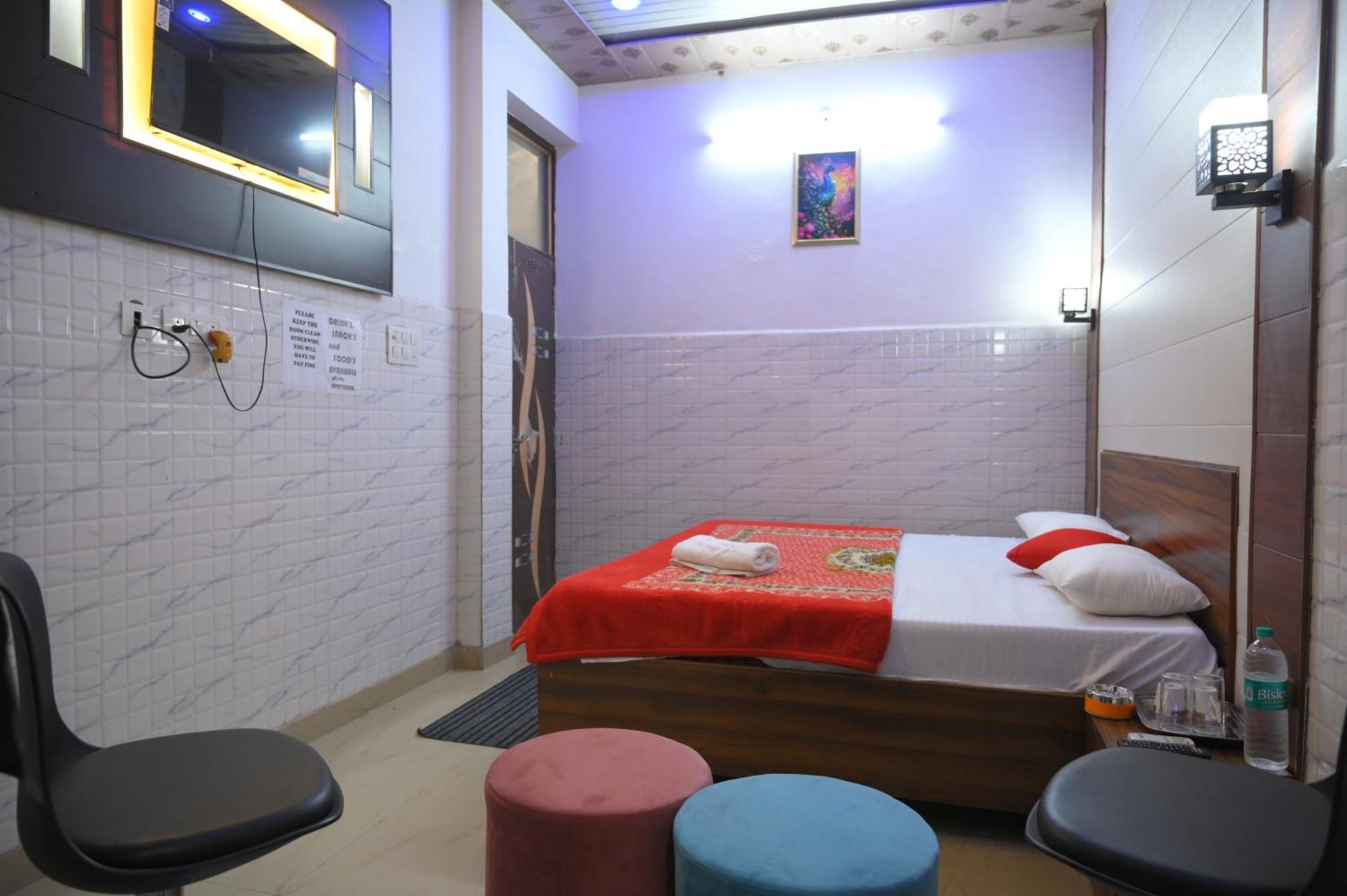 Hotel Starlight Meerut Εξωτερικό φωτογραφία