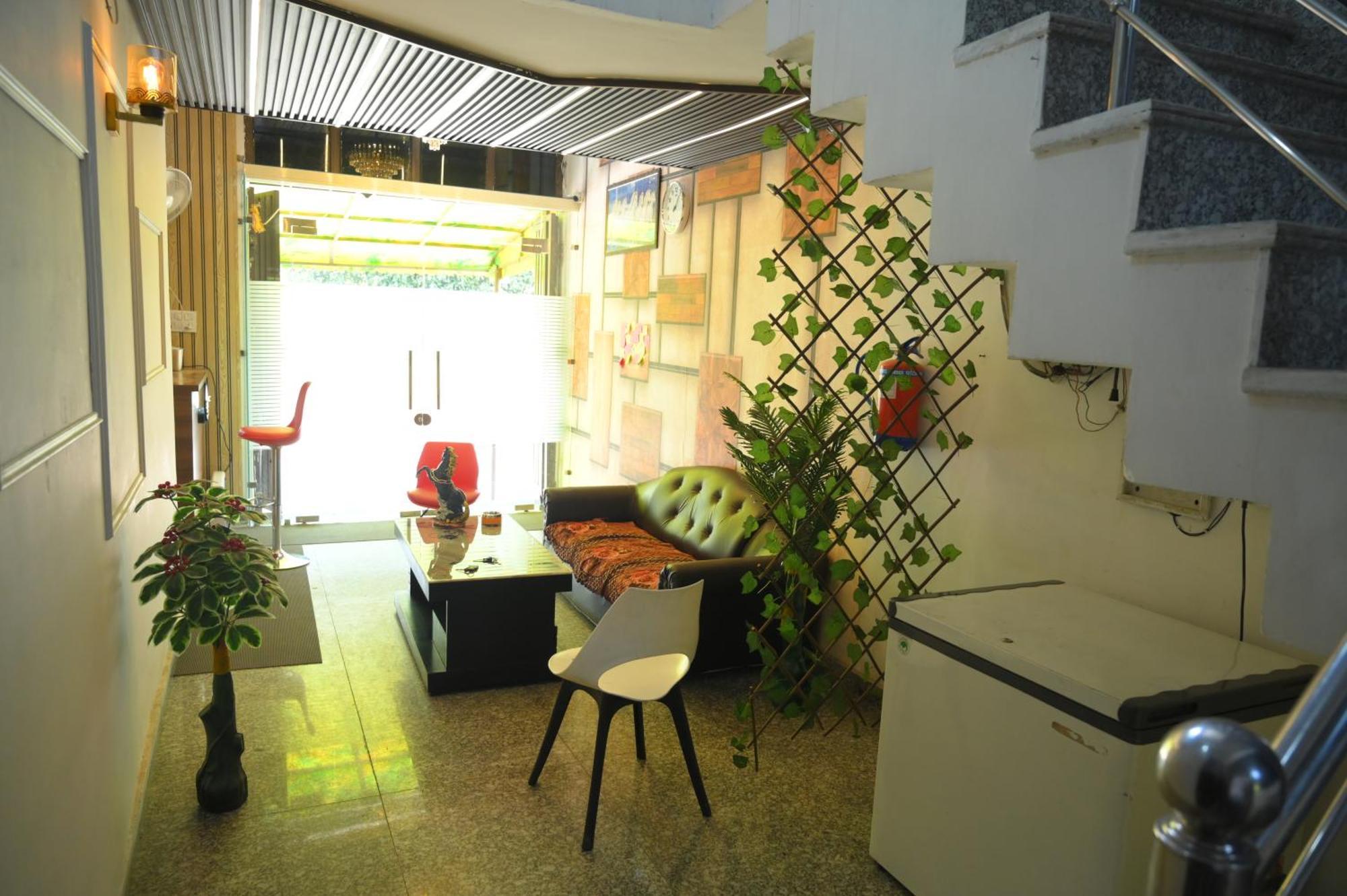 Hotel Starlight Meerut Εξωτερικό φωτογραφία